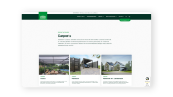 Eine Website mit Informationen über Carports und drei Bildern von verschiedenen Carport-Modellen: Alaska, Panthen, und Panthen mit Geräteraum. Das Layout ist in Grün und Weiß gehalten und verfügt über Navigationsmenüs am oberen Rand.