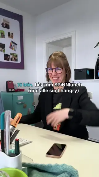 Wir sind einfach nicht wir selbst, wenn wir Hunger haben… 😜 ABER: Pizza regelt einfach alles. 🍕🥰

#SPiNNWERK #Agenturleben #Digitalagentur #Agencylife